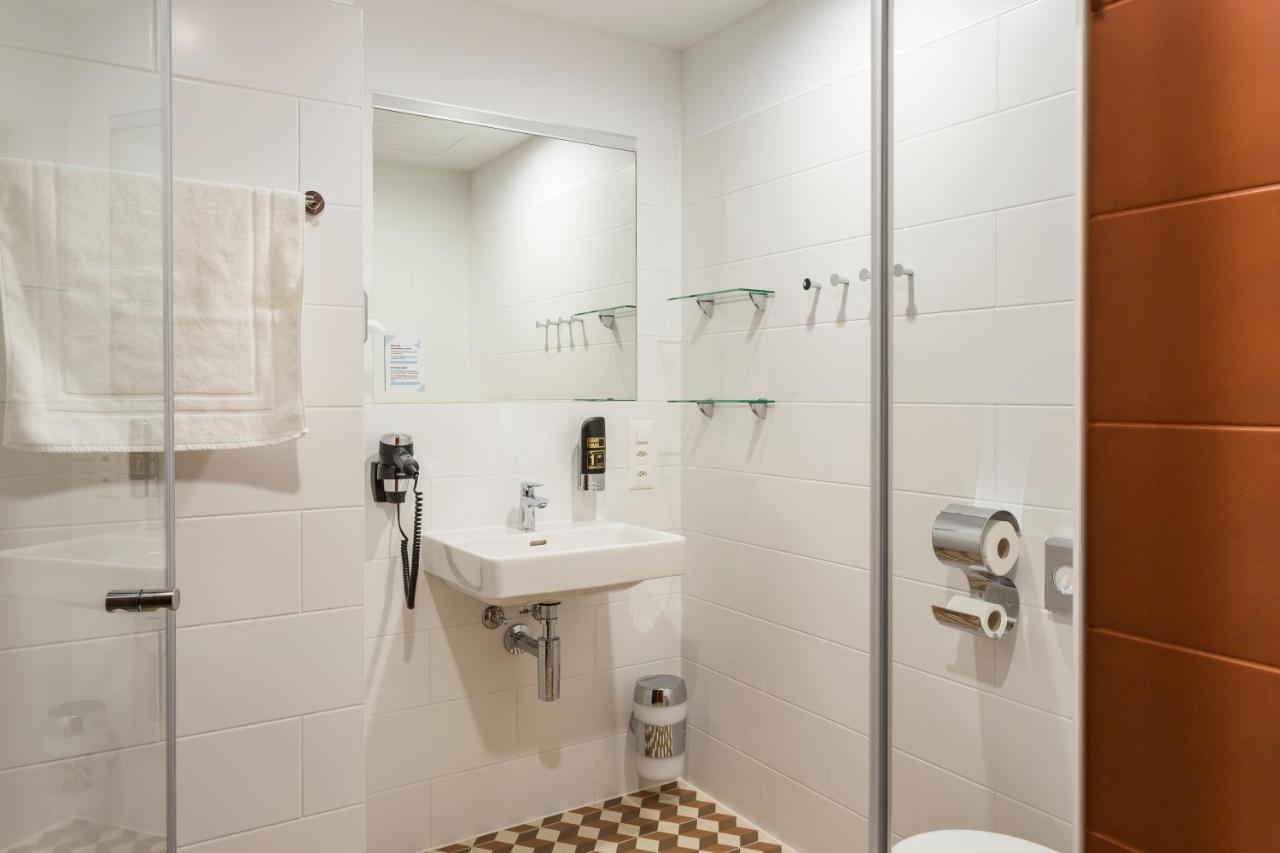 Meininger Hotel Zuerich Greencity 外观 照片